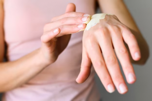 How to Get Rid of Peeling Skin on Hands Fast
